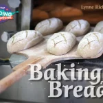 Cambridge Reading Adventures :Green Band Baking Bread